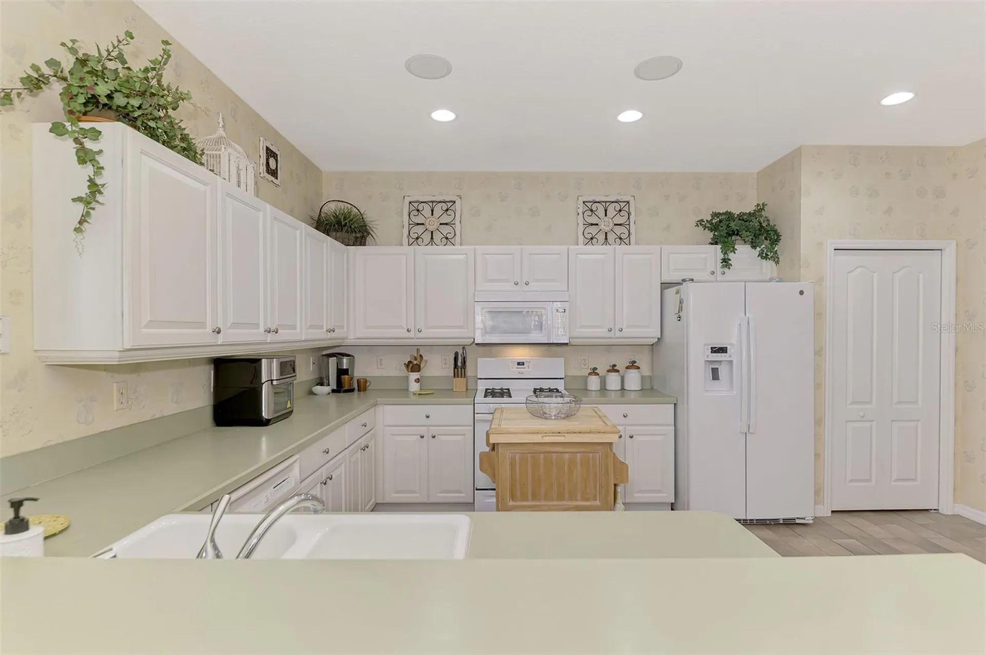 4259 Whispering Oaks Drive North Port FL 34287