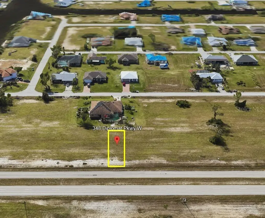 348 Diplomat Parkway W Cape Coral FL 33993