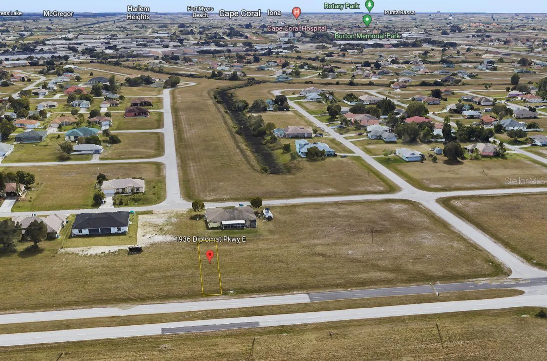 1936 Diplomat Parkway E Cape Coral FL 33909