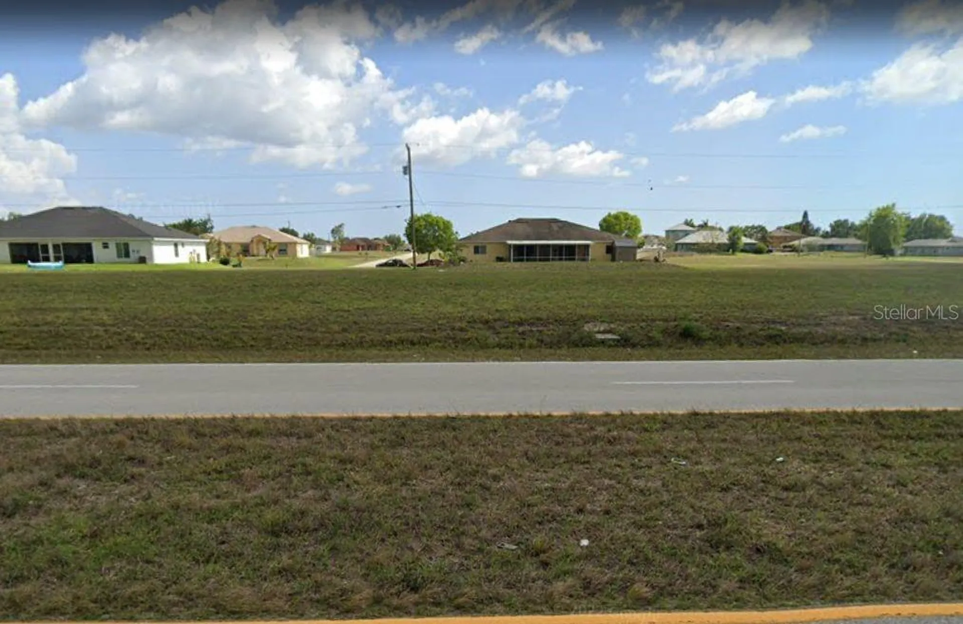 1936 Diplomat Parkway E Cape Coral FL 33909