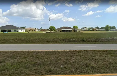1936 Diplomat Parkway E Cape Coral FL 33909