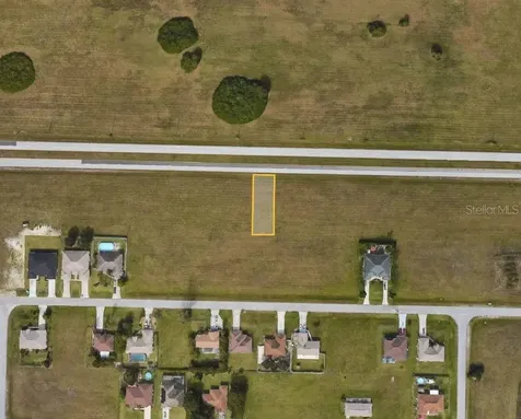 2008 Diplomat Parkway E Cape Coral FL 33909