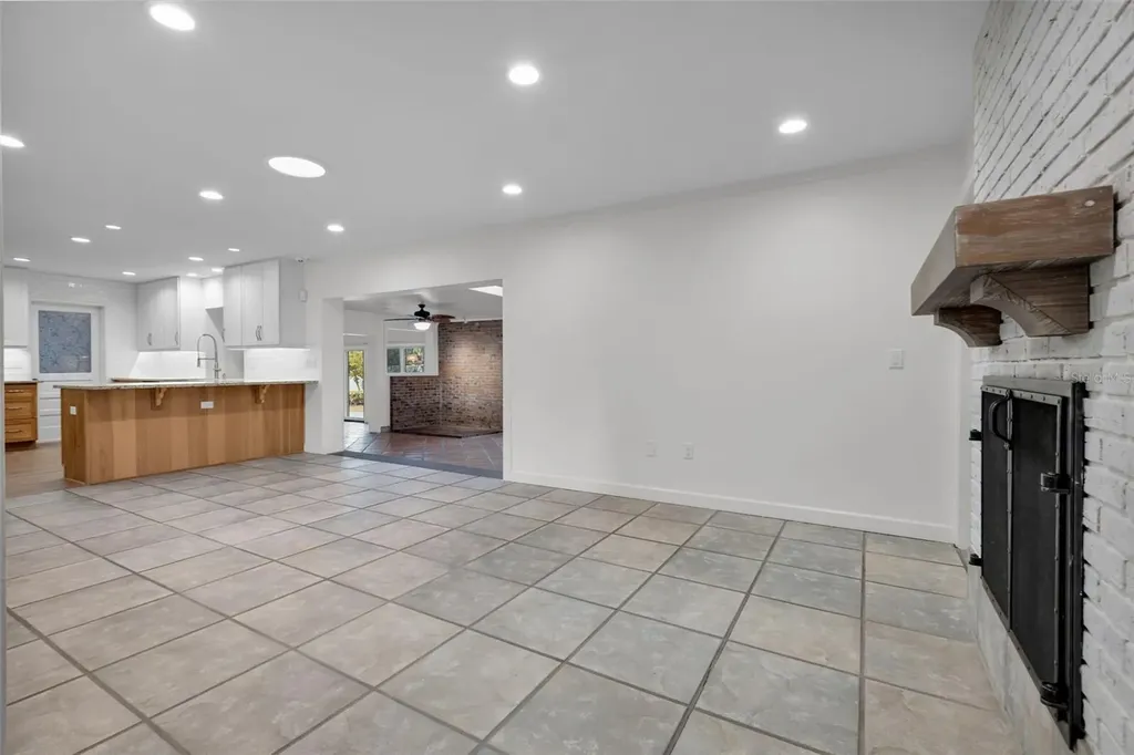 307 W 4th Avenue Windermere FL 34786
