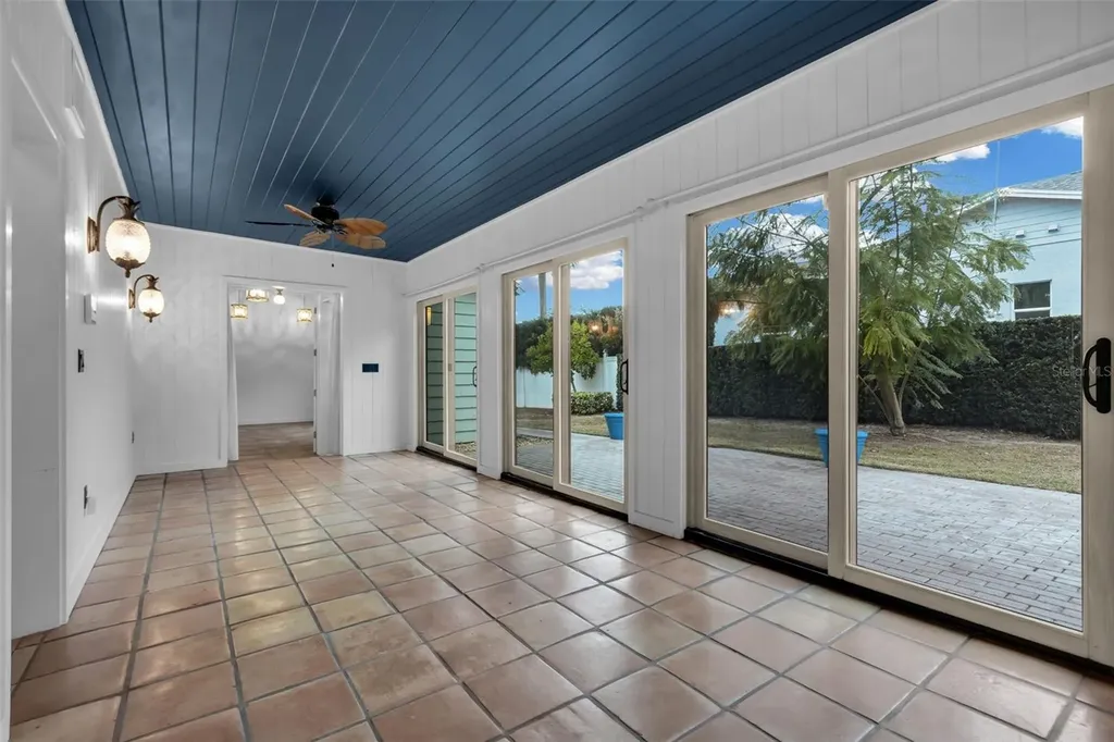 307 W 4th Avenue Windermere FL 34786