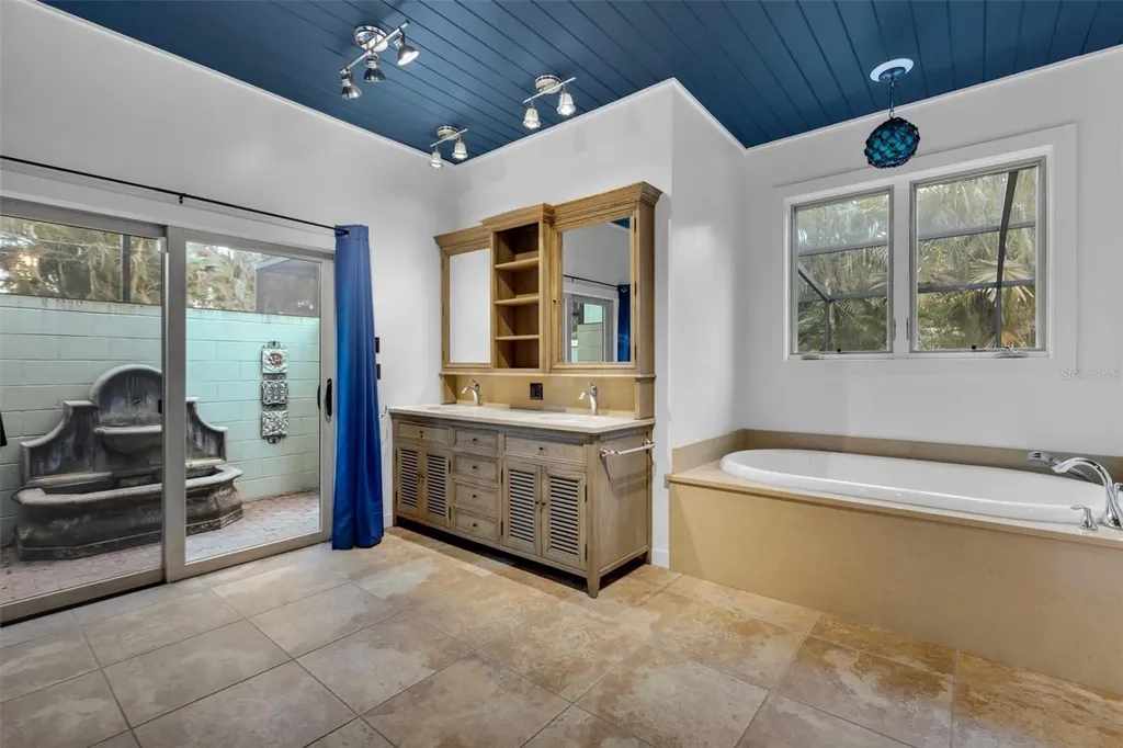 307 W 4th Avenue Windermere FL 34786