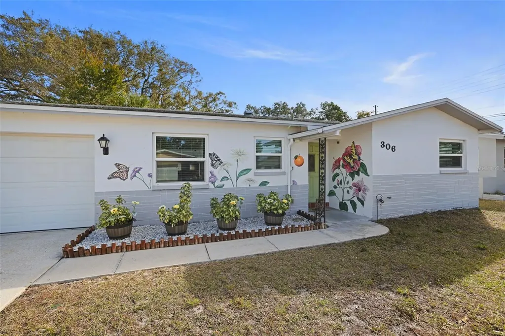 306 Scott Court Palm Harbor FL 34684