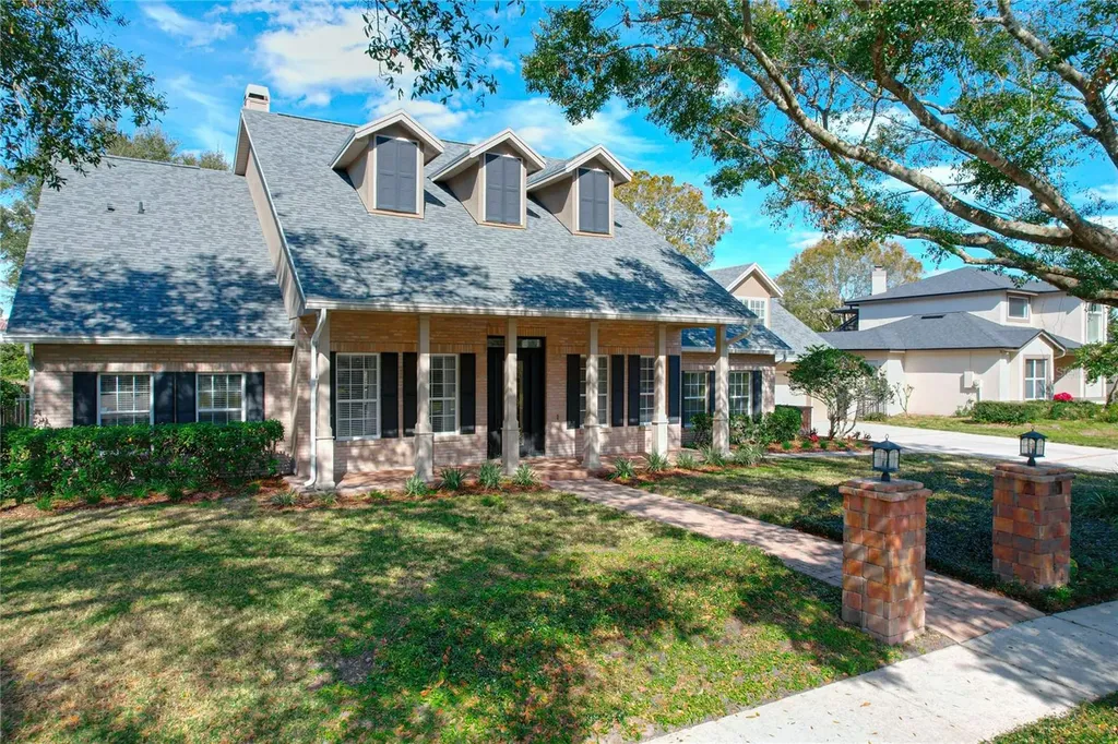 2511 Madron Court Orlando FL 32806