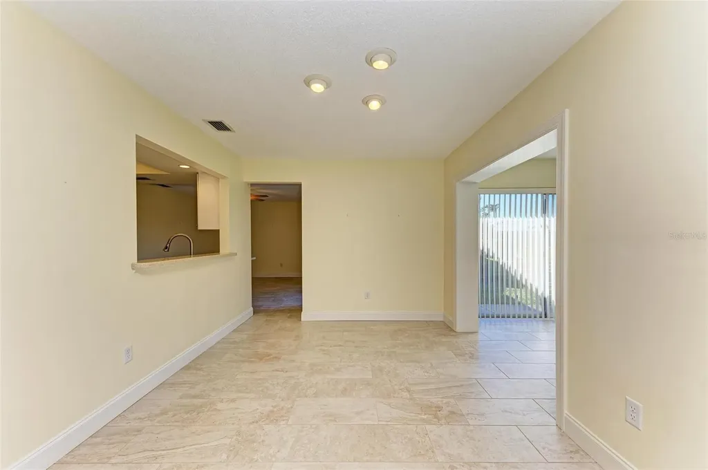 6704 11th Avenue W Bradenton FL 34209