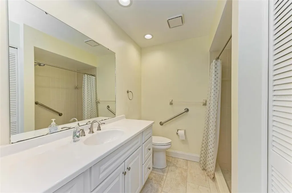 6704 11th Avenue W Bradenton FL 34209