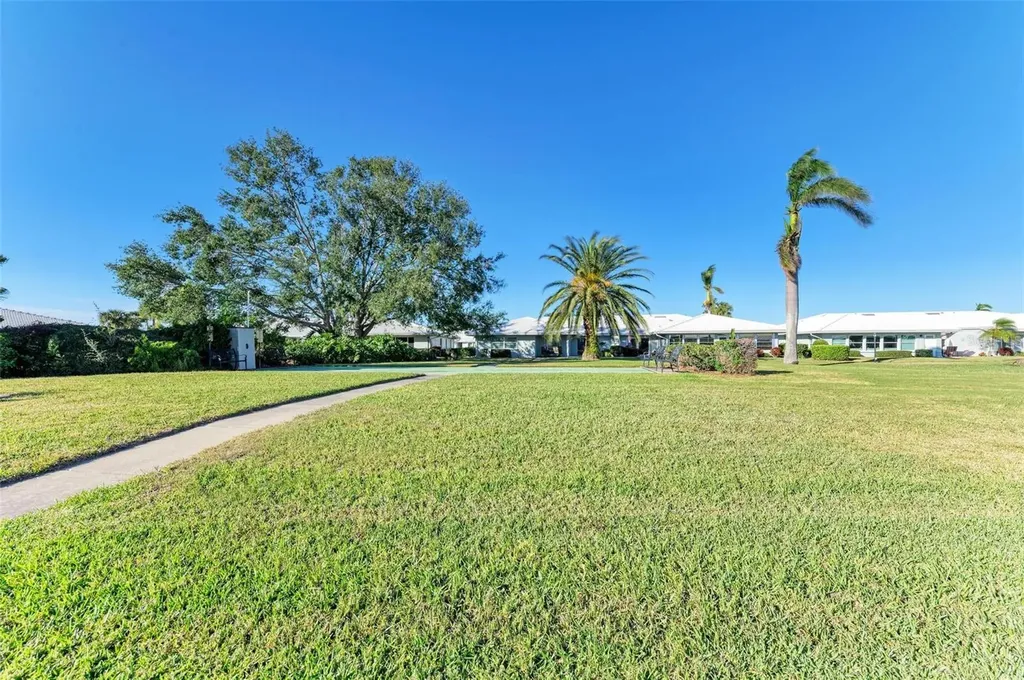 6704 11th Avenue W Bradenton FL 34209