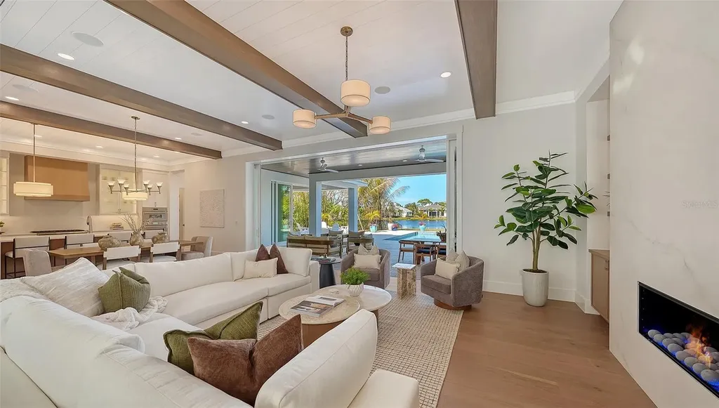 1521 S Lake Shore Drive Sarasota FL 34231