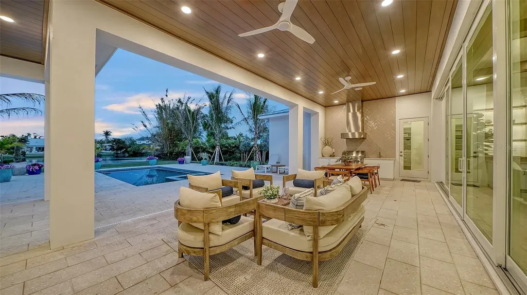 1521 S Lake Shore Drive Sarasota FL 34231