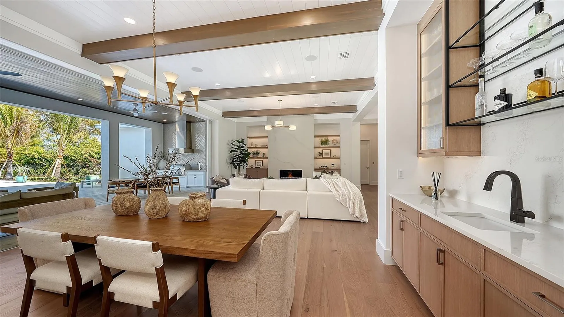 1521 S Lake Shore Drive Sarasota FL 34231