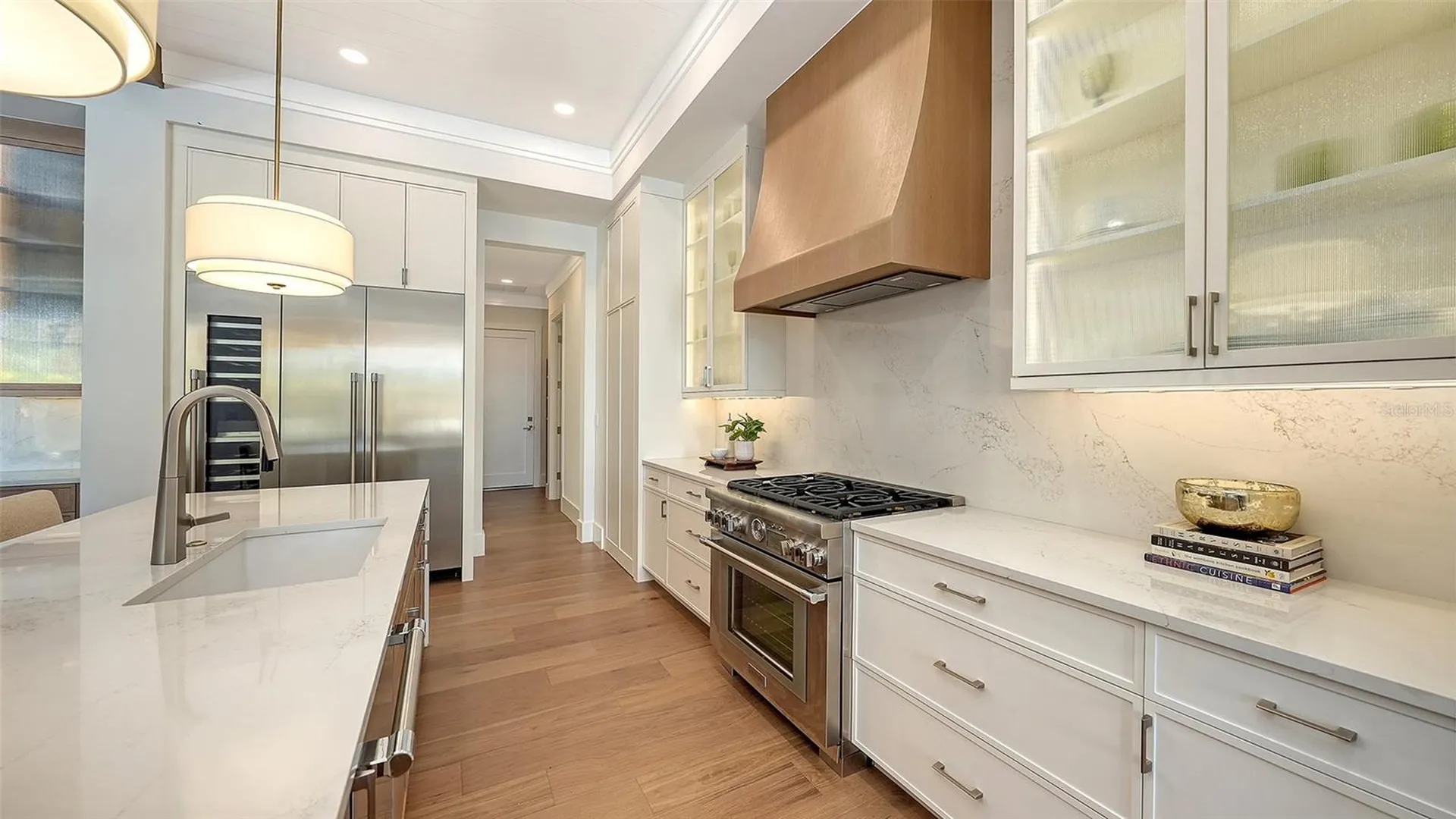 1521 S Lake Shore Drive Sarasota FL 34231