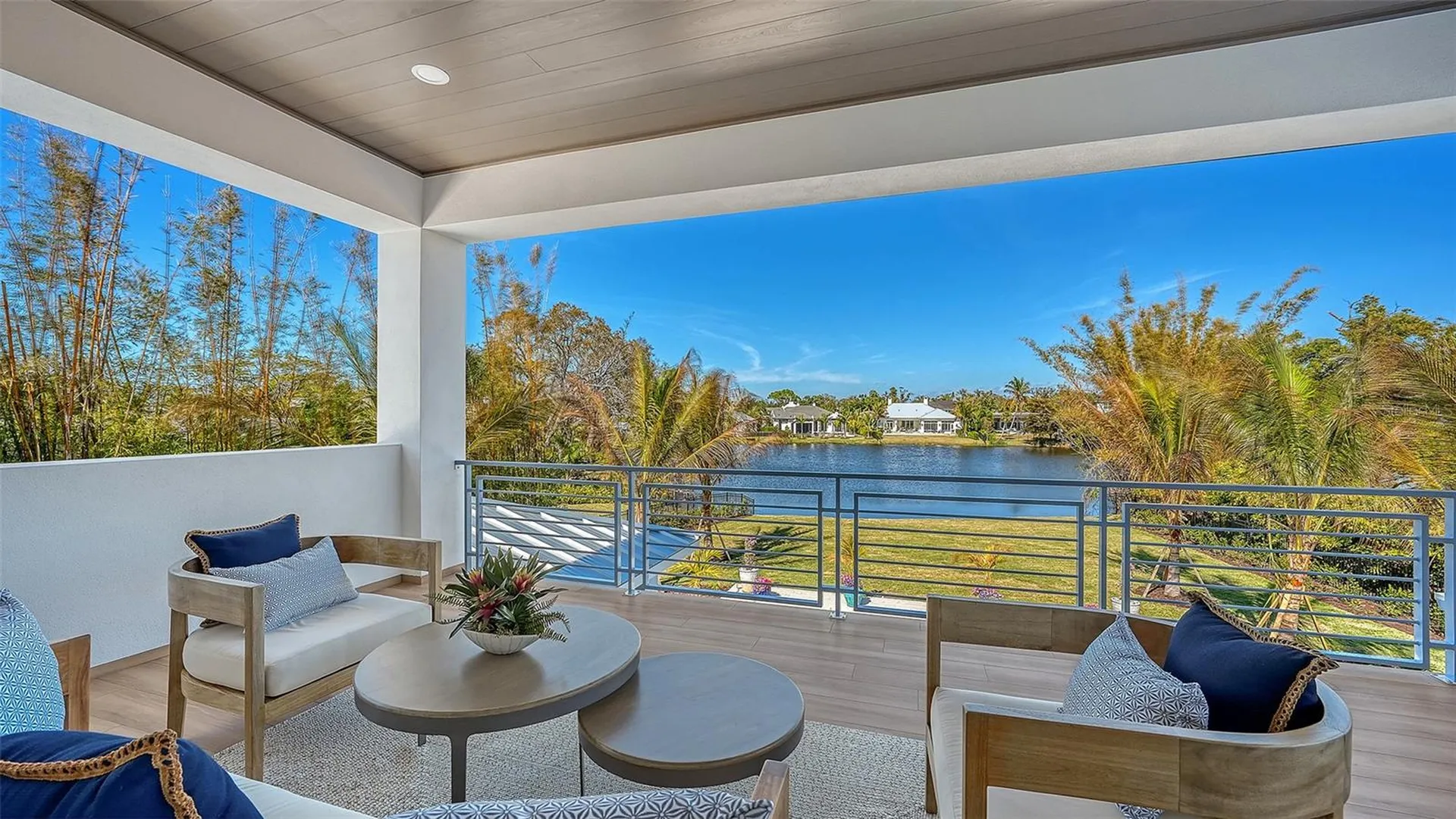 1521 S Lake Shore Drive Sarasota FL 34231