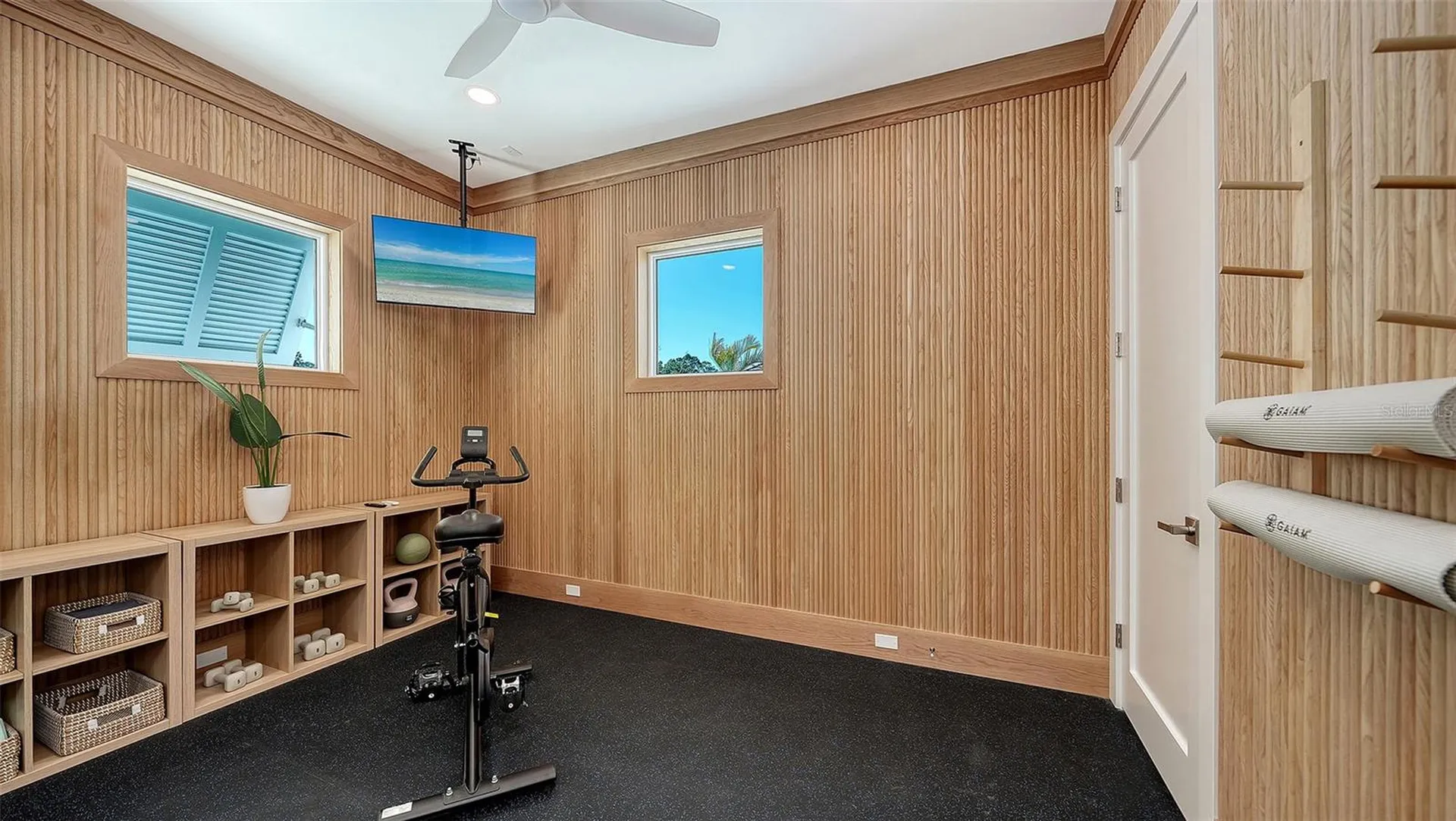 1521 S Lake Shore Drive Sarasota FL 34231