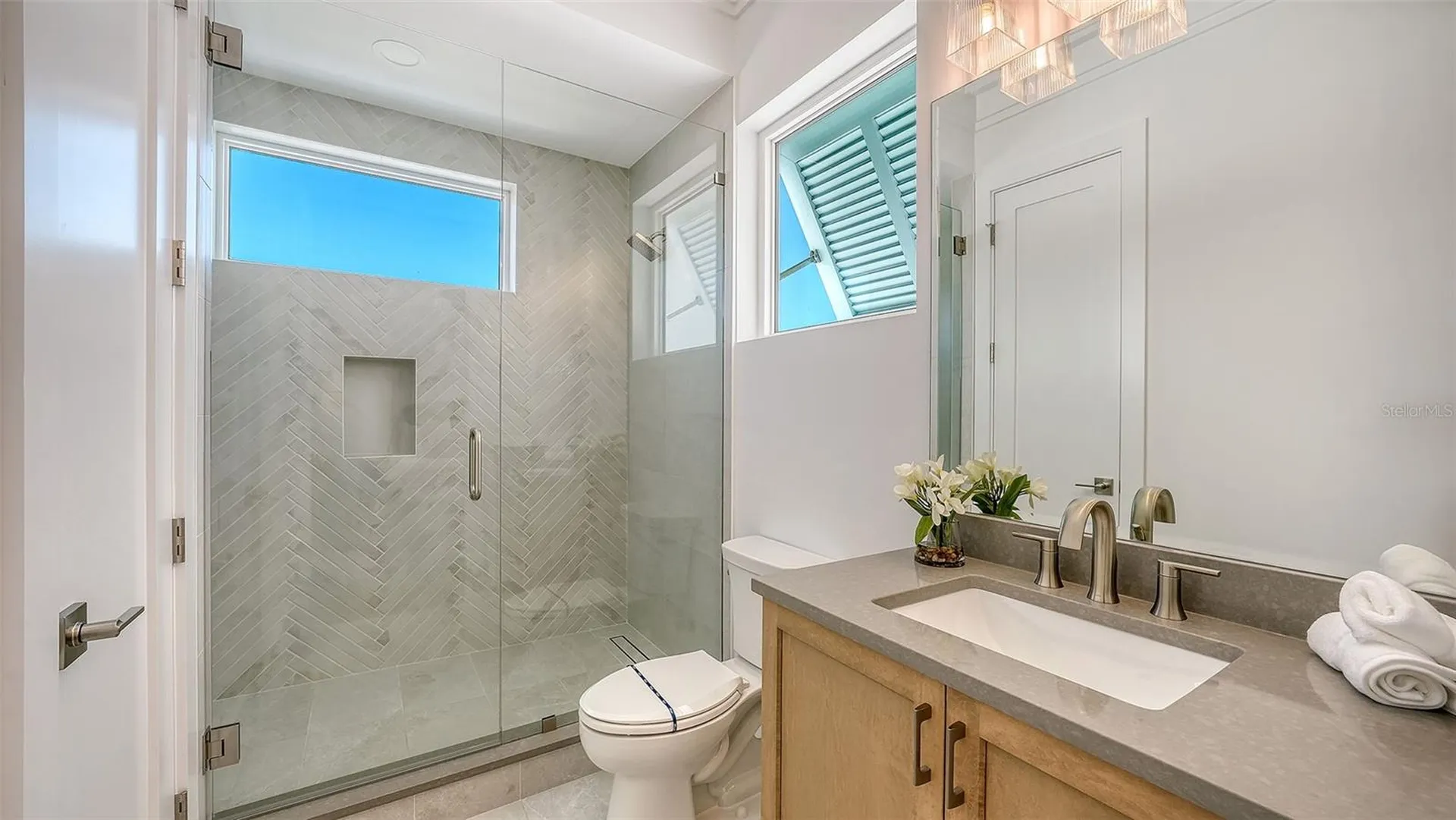 1521 S Lake Shore Drive Sarasota FL 34231