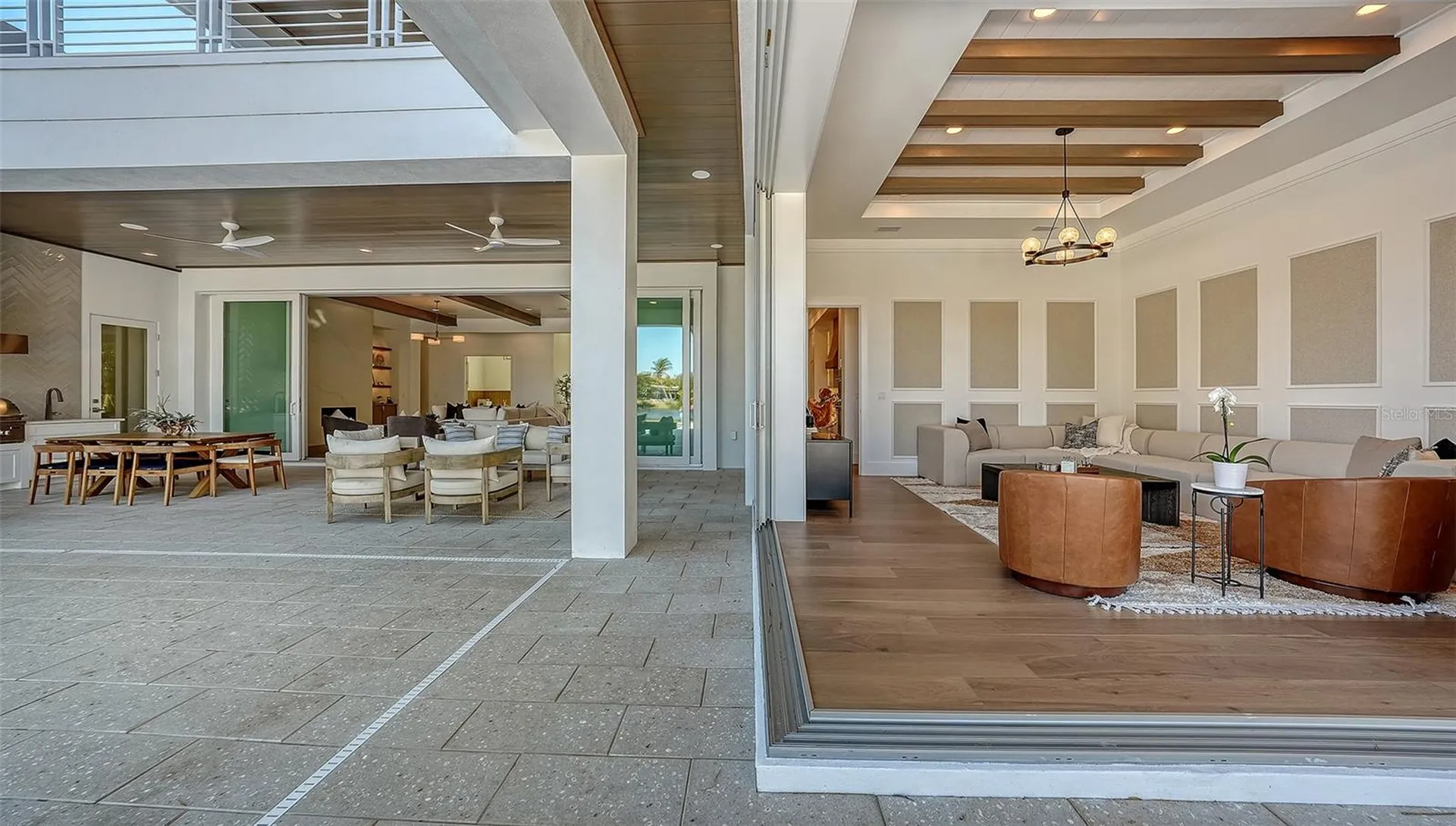 1521 S Lake Shore Drive Sarasota FL 34231