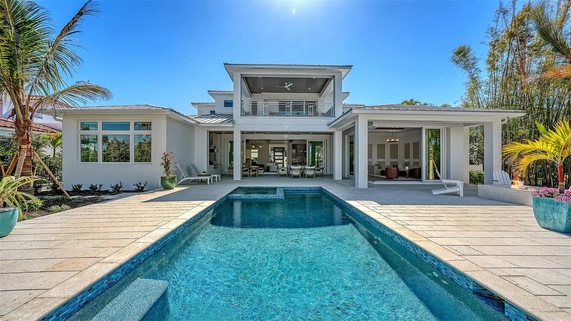 1521 S Lake Shore Drive Sarasota FL 34231
