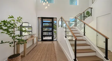 1521 S Lake Shore Drive Sarasota FL 34231