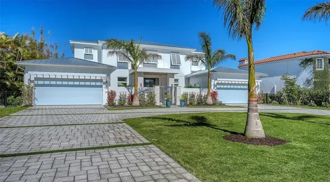 1521 S Lake Shore Drive Sarasota FL 34231