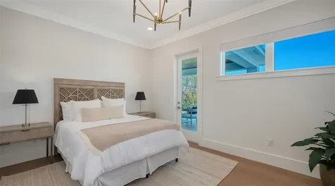 1521 S Lake Shore Drive Sarasota FL 34231