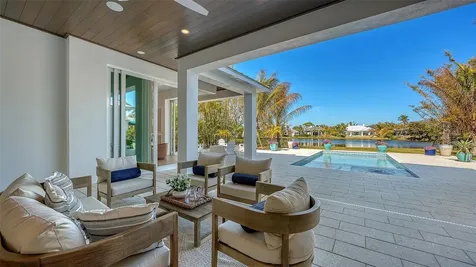 1521 S Lake Shore Drive Sarasota FL 34231