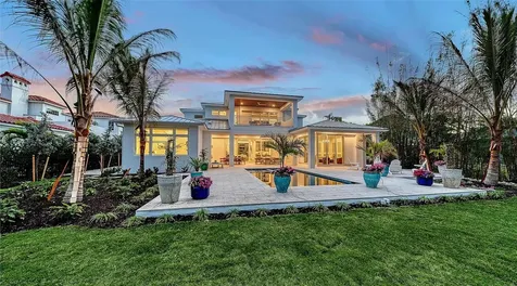 1521 S Lake Shore Drive Sarasota FL 34231