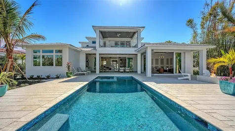 1521 S Lake Shore Drive Sarasota FL 34231
