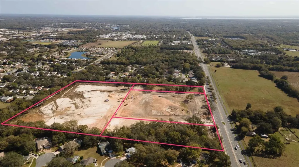 1135 Highway 466 Lady Lake FL 32159