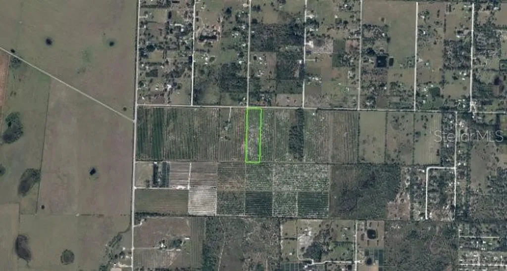 2121 Hicks Road Lorida FL 33857