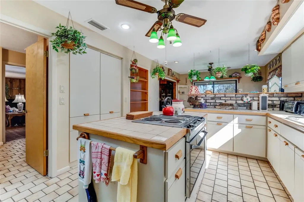 507 Boxwood Lane New Smyrna Beach FL 32168