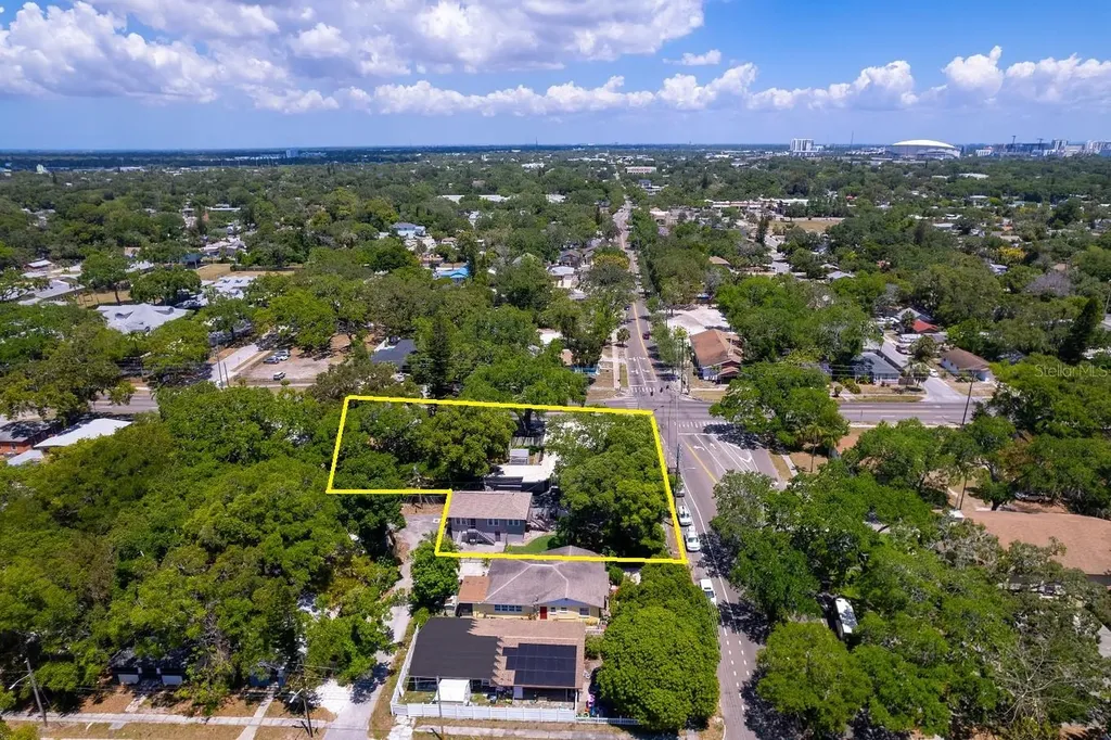 2200 22nd Avenue S St Petersburg FL 33712