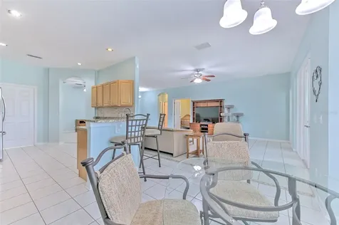 3320 Stonebridge Trail Valrico FL 33596
