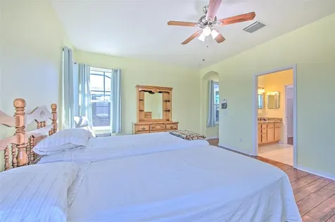 3320 Stonebridge Trail Valrico FL 33596