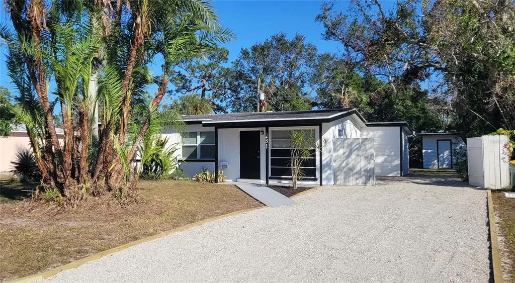 231 W Cornelius Circle Sarasota FL 34232