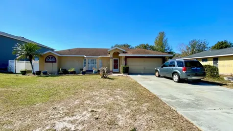 592 Holbrook Avenue Deltona FL 32738