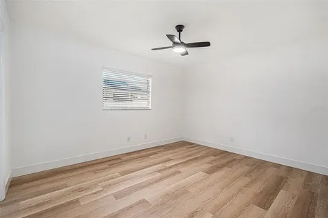3213 W Grove Street Tampa FL 33614