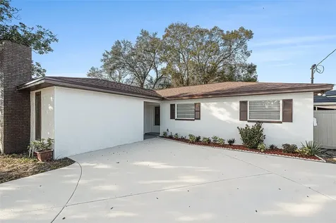 3213 W Grove Street Tampa FL 33614
