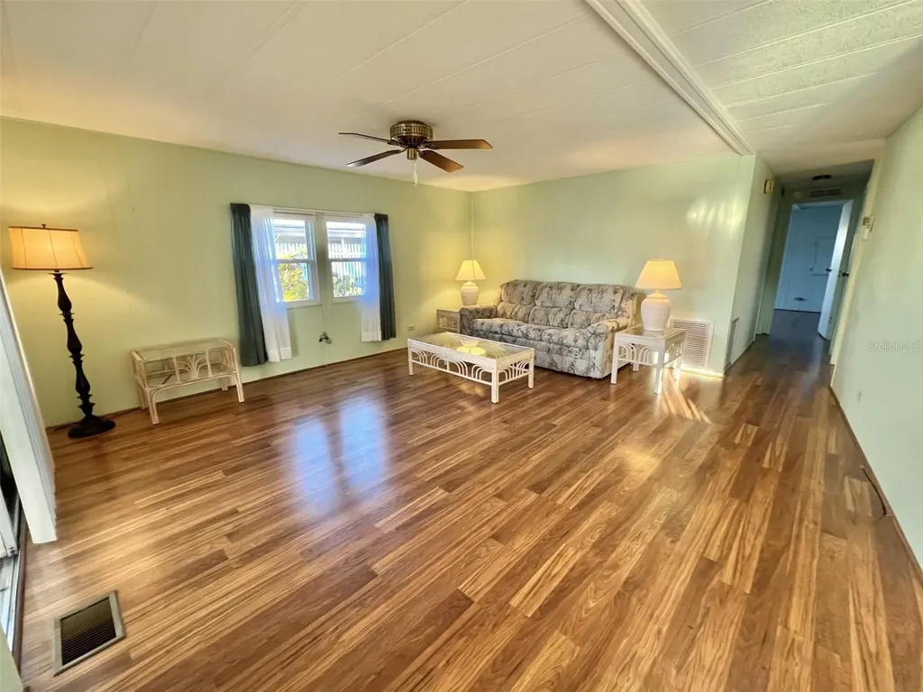 169 Bougainvillea Drive Leesburg FL 34748