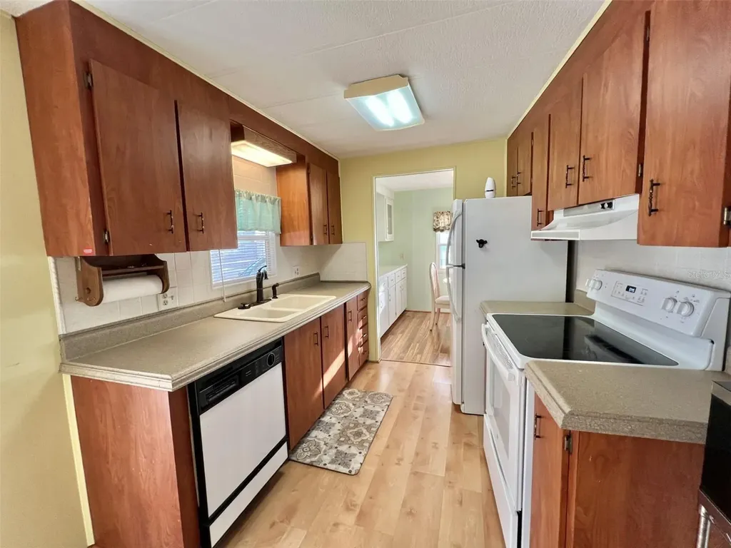 169 Bougainvillea Drive Leesburg FL 34748
