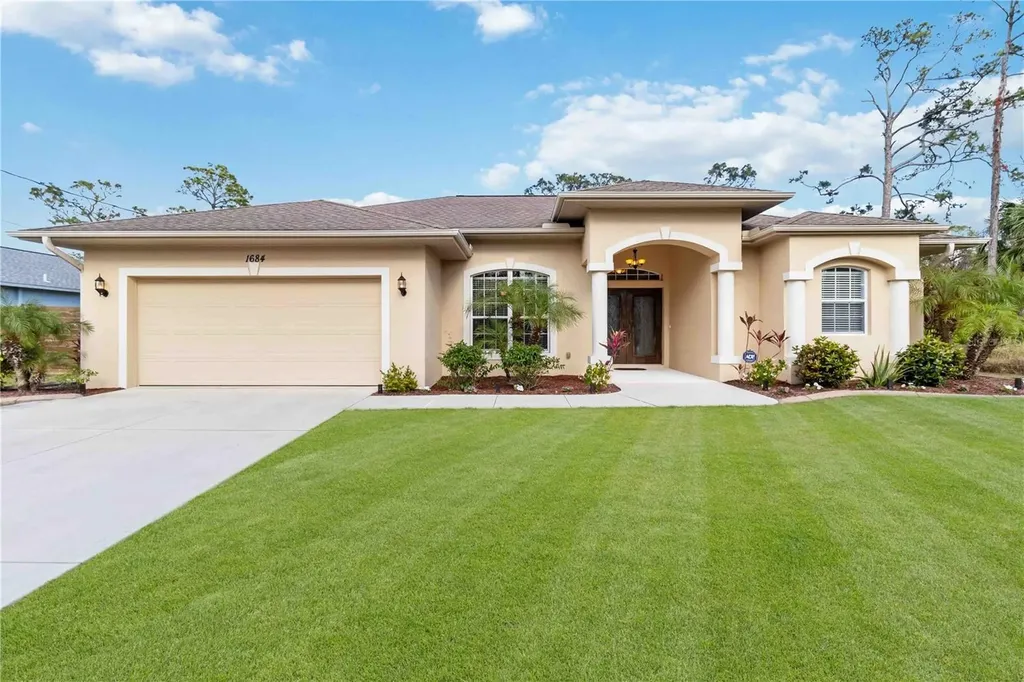 1684 Ruiz Street North Port FL 34286