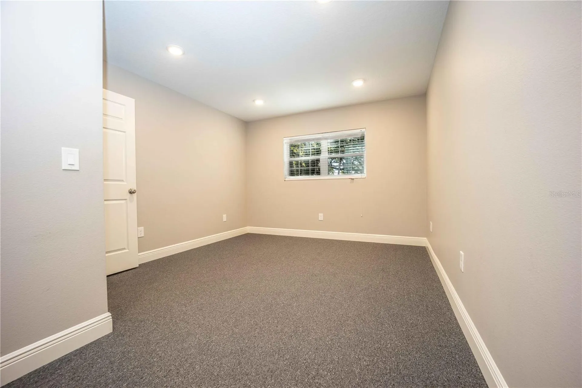 900 Cleveland Avenue Wildwood FL 34785