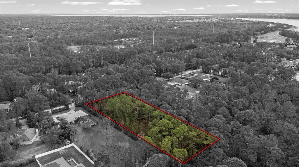 Sanctuary Avenue Debary FL 32713