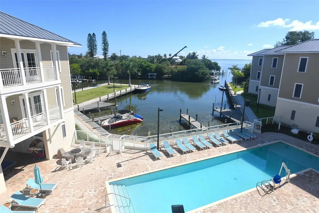 5325 Marina Drive Bradenton Beach FL 34217