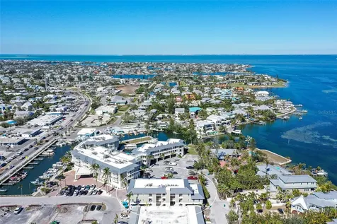 5325 Marina Drive Bradenton Beach FL 34217