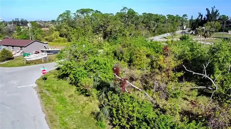 11272 7th Avenue Punta Gorda FL 33955