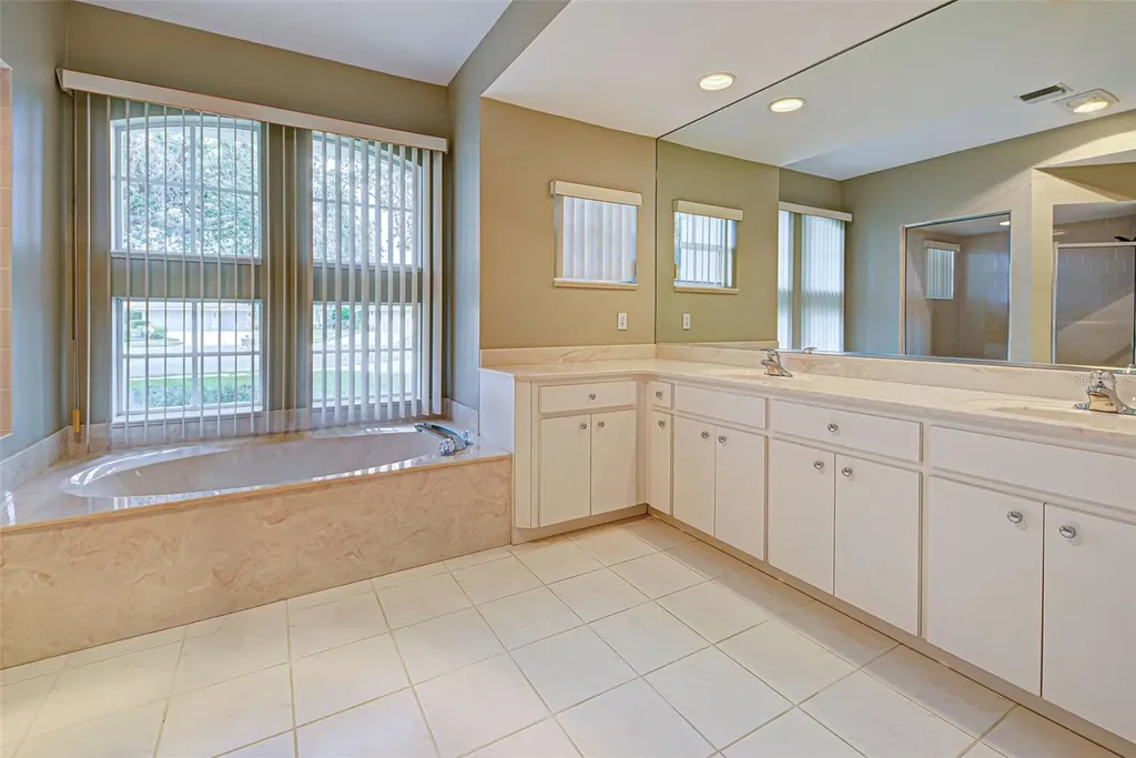 339 Meadow Beauty Court Venice FL 34293