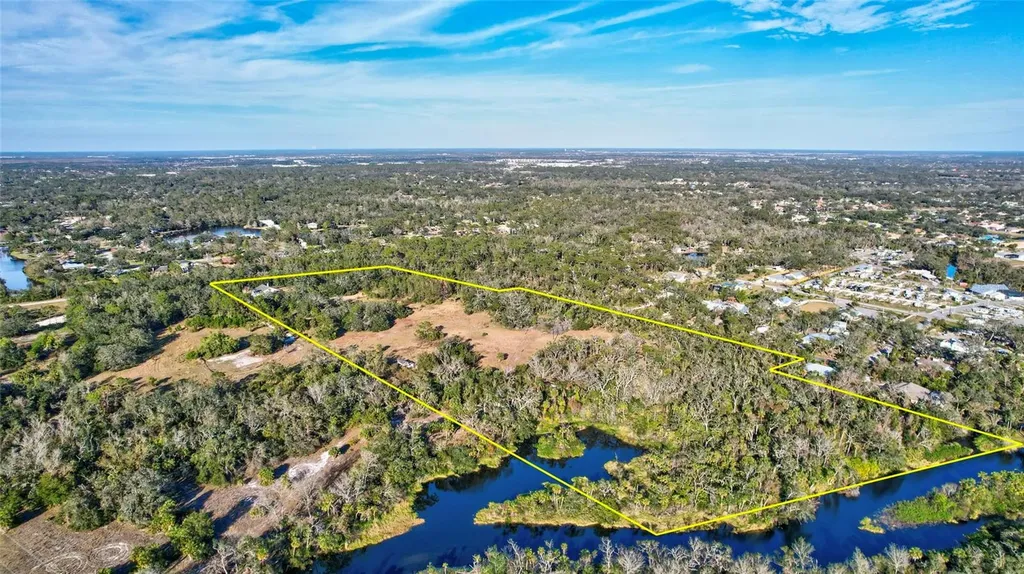 8330 Linger Lodge Road Bradenton FL 34202