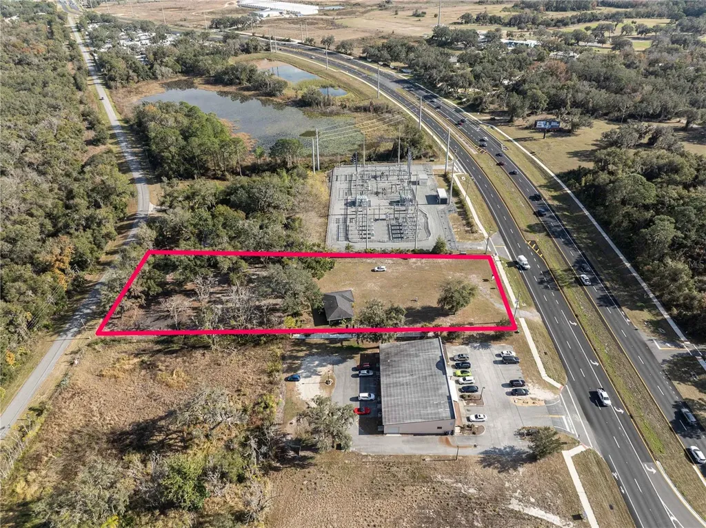 6876 E State Road 44 Wildwood FL 34785